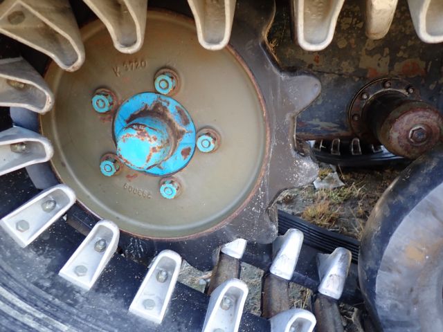 598752-23 Volvo BV 202