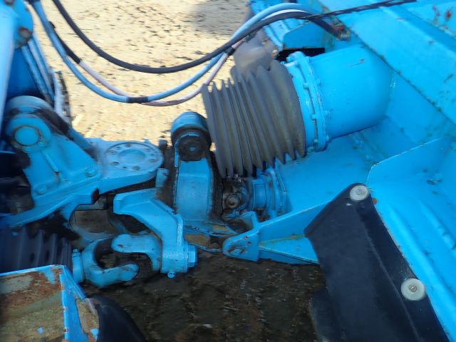 598752-44 Volvo BV 202