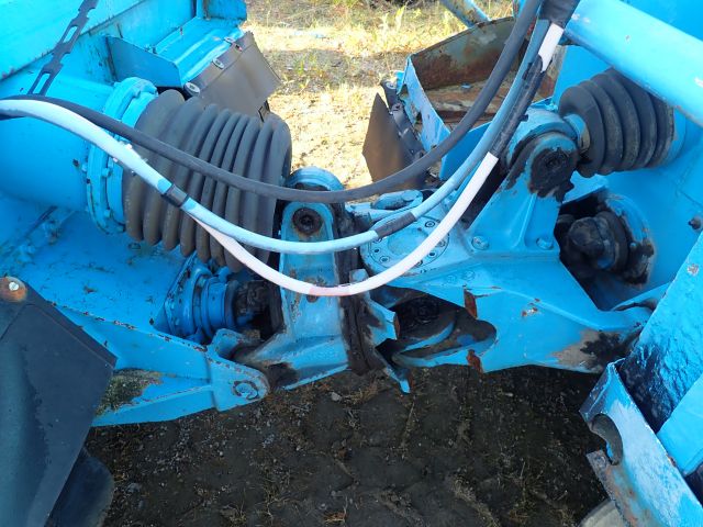 598752-57 Volvo BV 202