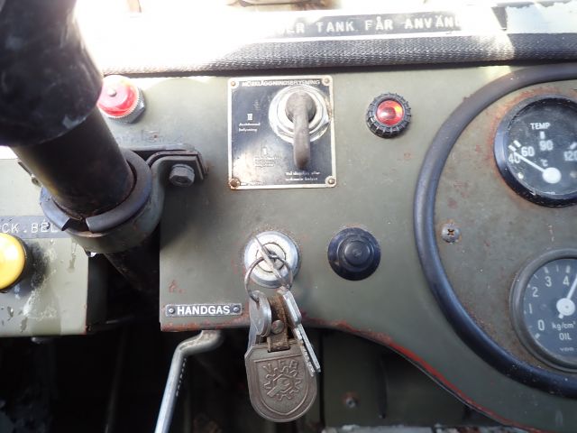 598752-71 Volvo BV 202