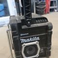 581057-4 Construction Radio, Makita DMR 106