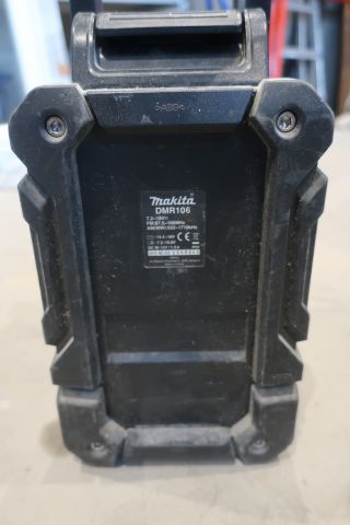 581057-5 Construction Radio, Makita DMR 106