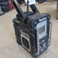 581057-8 Construction Radio, Makita DMR 106