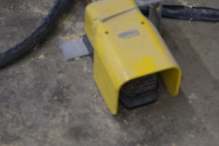 542117-12 Center tap drill B 23 K