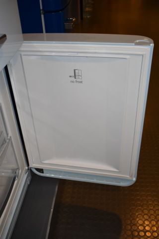 571772-8 Refrigerator / freezer 60 cm Smeg FAB32RAZN1