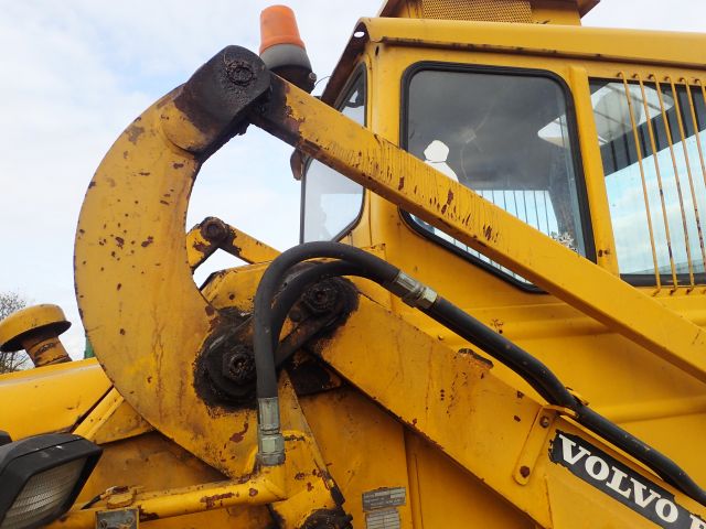 609273-7 Loader Volvo BM