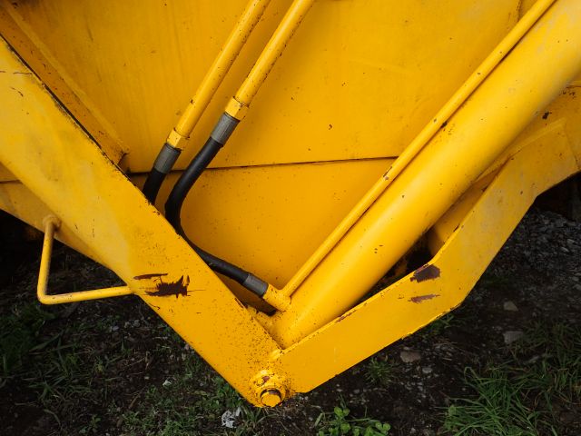 609273-10 Loader Volvo BM