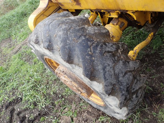 609273-13 Loader Volvo BM