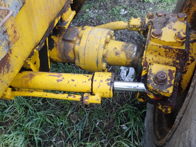 609273-15 Loader Volvo BM