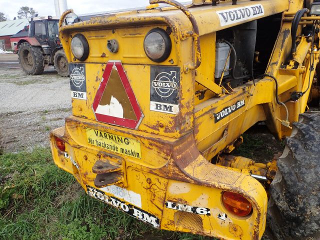 609273-19 Loader Volvo BM