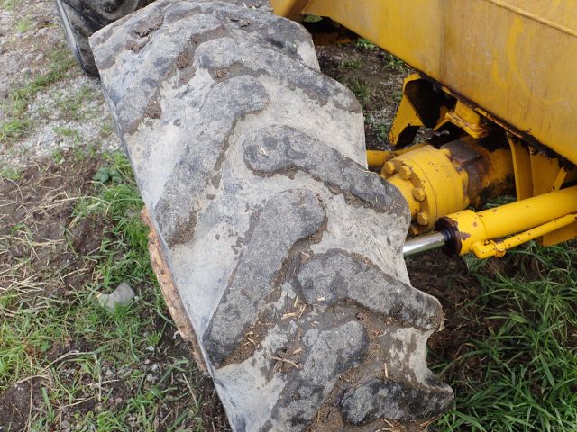 609273-22 Loader Volvo BM