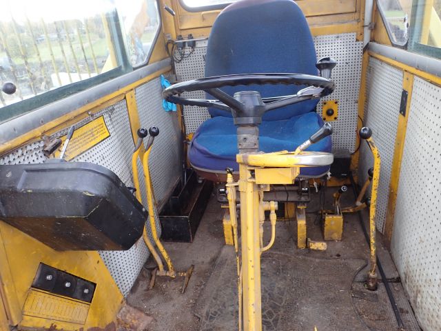 609273-55 Loader Volvo BM