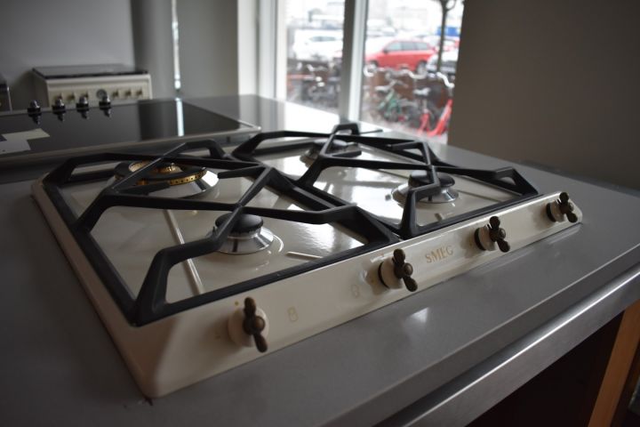 571783-5 Gas stove 60 cm Smeg SRV864POGH