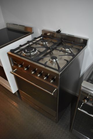 571789-5 Cooker with multifunction oven & gas hob 60 cm Smeg C6GMX8