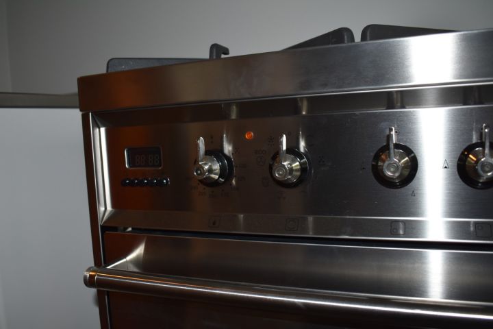 571789-8 Cooker with multifunction oven & gas hob 60 cm Smeg C6GMX8