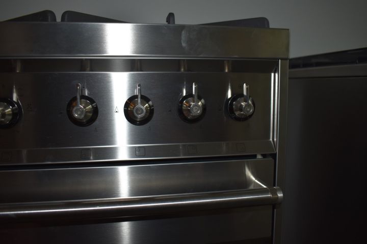 571789-9 Cooker with multifunction oven & gas hob 60 cm Smeg C6GMX8