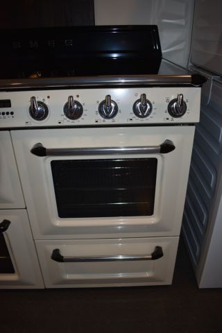571809-7 Cooker with 3 ovens & induction hob 110 cm Smeg TR4110IP
