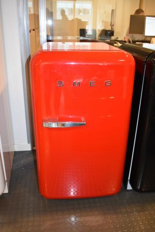 571810-2 Refrigerator with freezer compartment 54 cm Smeg FAB10RR