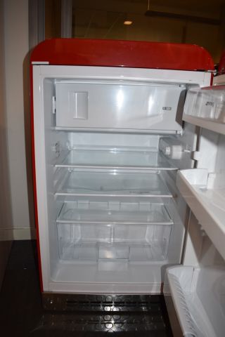 571810-5 Refrigerator with freezer compartment 54 cm Smeg FAB10RR