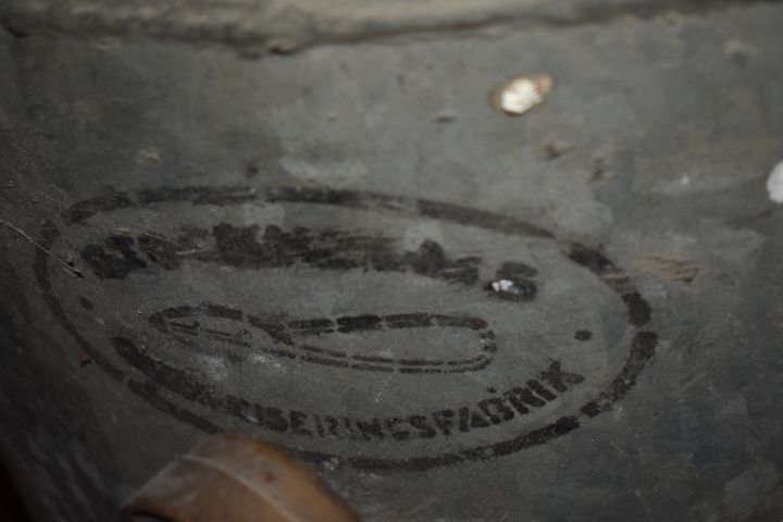 571143-6 Hydrofor 300L Stockholm galvanizing plant