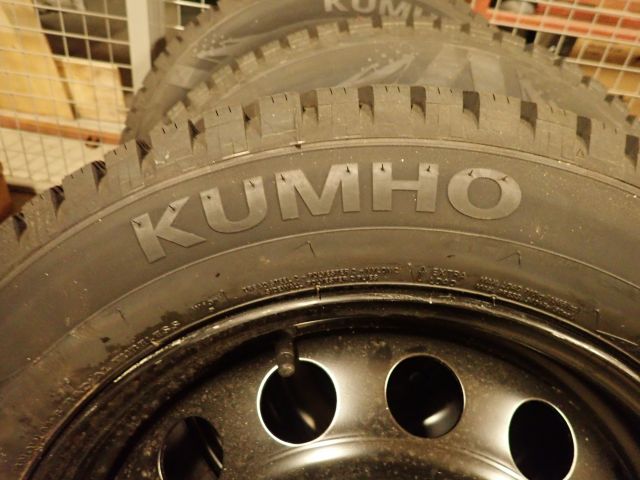 577943-4 4pcs new winter tires on Citroen / peugeot plate rim 16 "