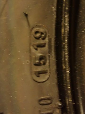 577943-8 4pcs new winter tires on Citroen / peugeot plate rim 16 "