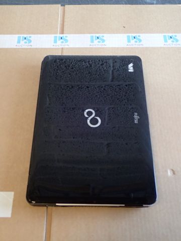 520036-8 Fujitsu Lifebook AH531