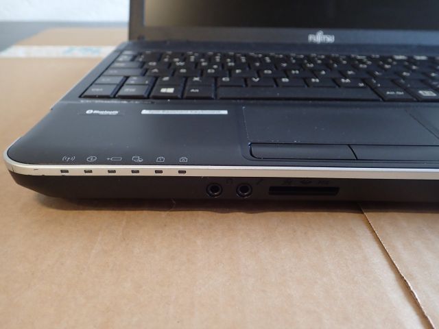 Fujitsu LifeBook A512 - PS Auction - We value the future - Largest