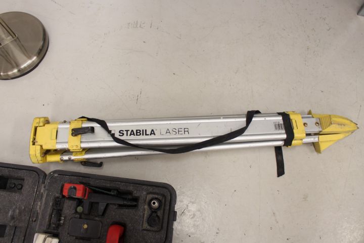 610496-8 Rotary laser Leica Roteo 35G with tripod