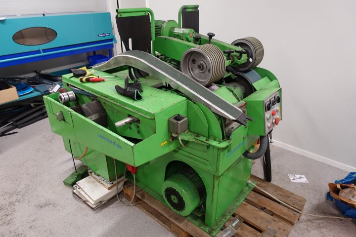 610924-1 Maskin för slipning av skidor