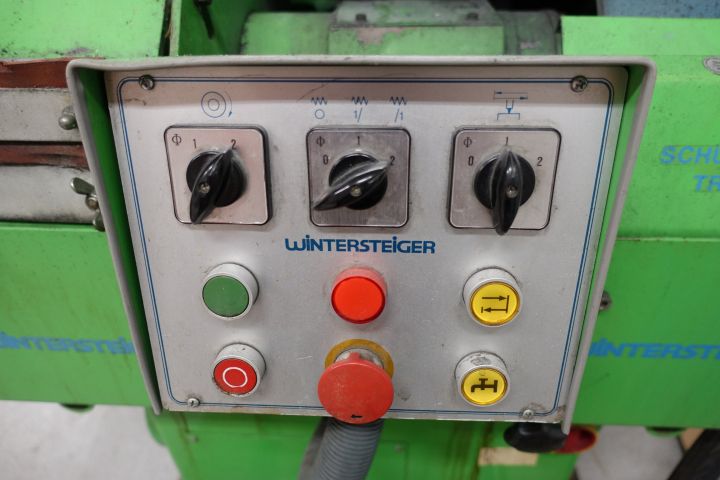 610924-4 Maskin för slipning av skidor