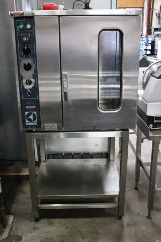 608470-1 Hot air oven with manual steam function Electrolux AR170