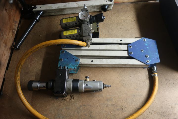 581109-1 Threaded arm, VERTEX