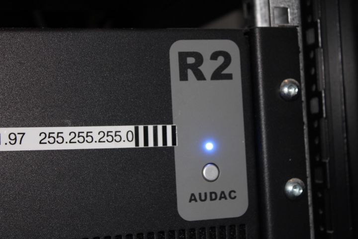 609886-2 Digital audio matrix Audac R2