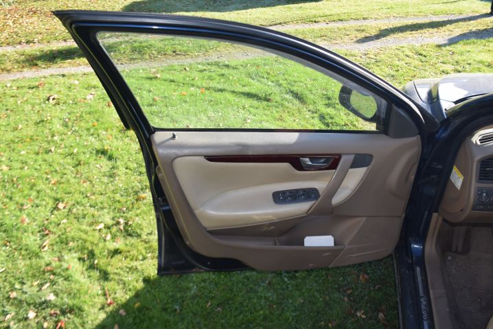 611539-13 Volvo V70 T5 (SDF 154) -2000