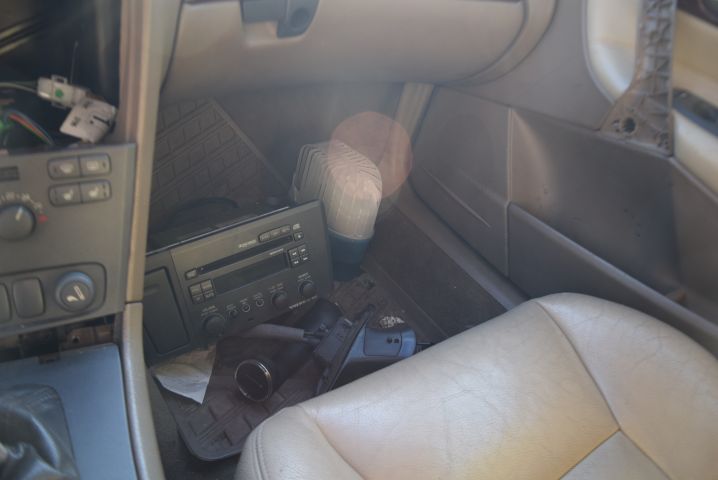 611539-12 Volvo V70 T5 (SDF 154) -2000