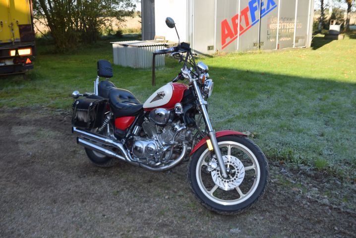 611540-1 YAMAHA XV 750, -95