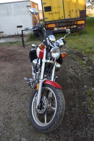611540-2 YAMAHA XV 750, -95
