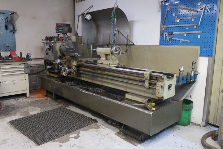 612475-2 Lathe machine Harrison M500
