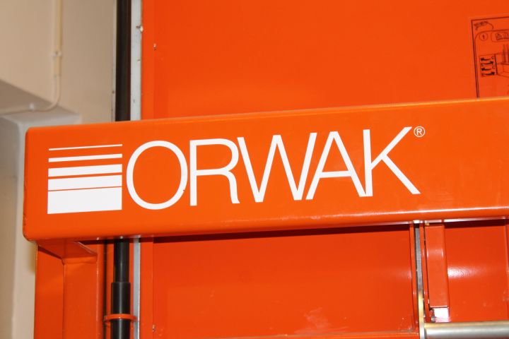 602830-4 Orwak balpress 3810