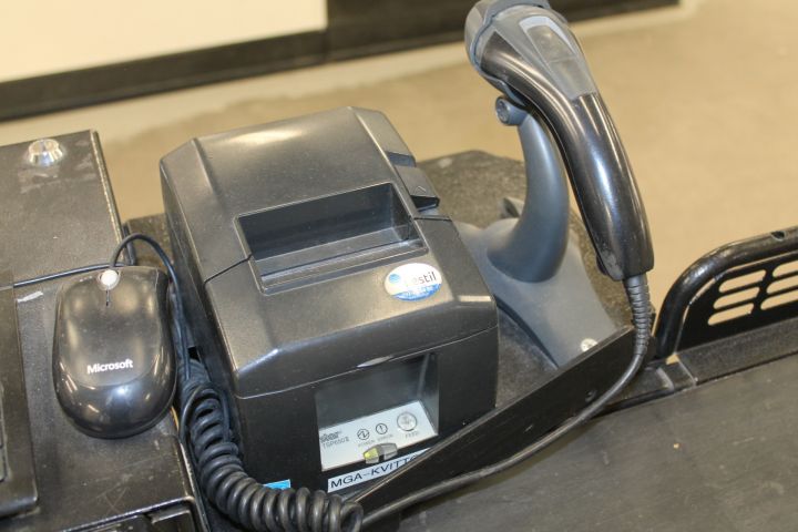 602856-2 Computer checkout system