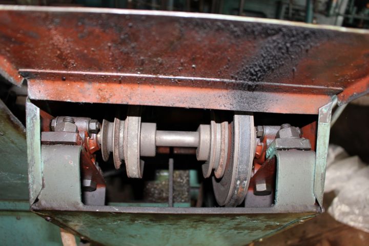 612498-4 Svarv 100x55x110cm