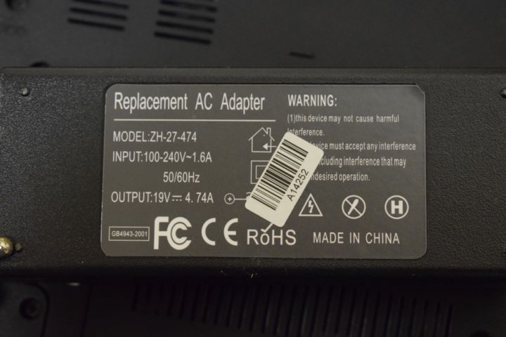613123-7 Samsung Notebook NP-RV510, NR6