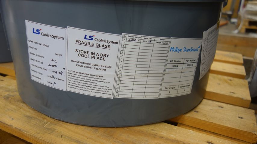 612445-2 Fiber cable 4F Blown fiber EPSU MM OM3, 2000m