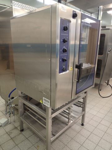 576085-17 Electrolux C 10 P