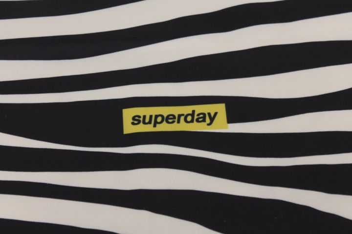 551052-4 Superday Fitness bag / Gym bag Zebra colored 89 pcs NEW!