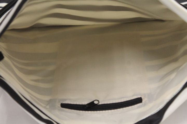 551052-6 Superday Fitness bag / Gym bag Zebra colored 89 pcs NEW!