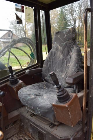 613700-27 Crawler excavator Hymac 181 (planning kick & tooth kick) - 1988