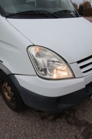 613753-13 Truck IVECO DAILY - 2008