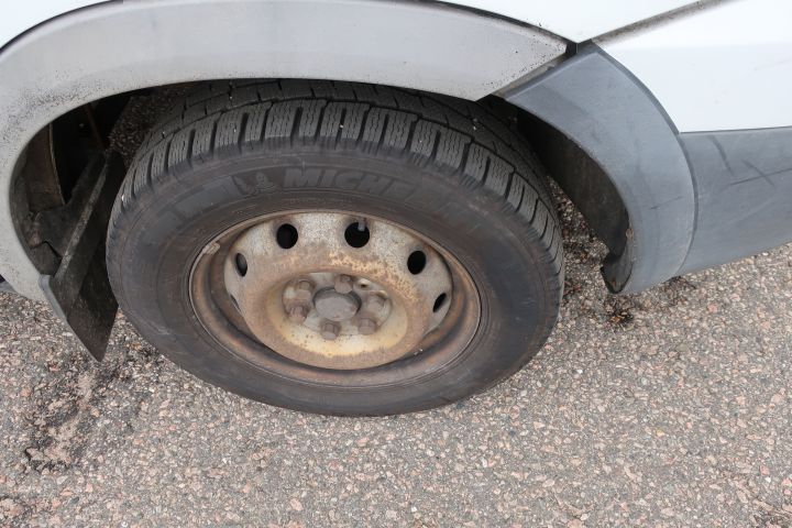 613753-14 Truck IVECO DAILY - 2008